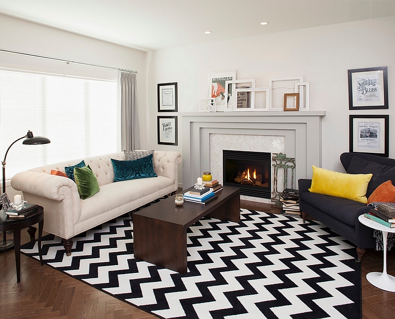 Transitional-living-room-with-a-chevron-pattern-rug
